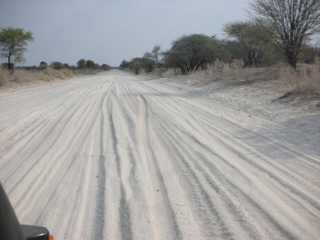 pisteonthewaytomaunoneofbotswanasbiggesttowns.jpg