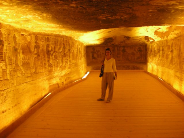 abusimbel3.jpg