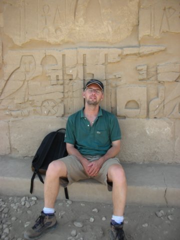karnaktempleluxorretowithpharaonicfatigueonahotmidday.jpg