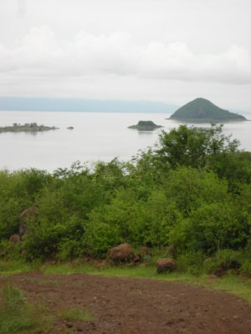 viewonlakechamofromnechisarnationalparksouthernethiopia.jpg