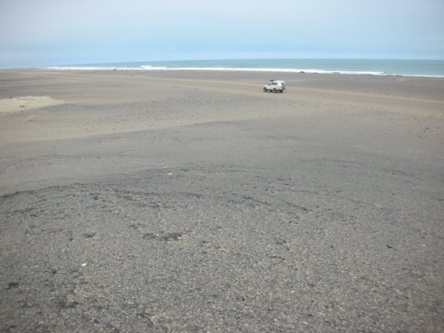 oncesailorswerewashedashoreinthisdesertwildernesssurvivalwasoutofthequestionskeletoncoastnamibia.jpg
