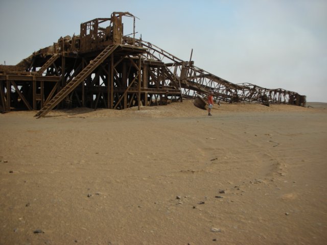 theskeletoncoastderiveditsnameasithaslongbeenagraveyardforunwaryshipsandtheircrews.jpg