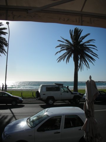 campsbayhasrestaurantswithagreatviewitisatrendyplacetogoout.jpg