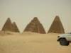 pyramidsatjebelbarkalwithover50cdegreesweweretheonlyvisitors_small.jpg