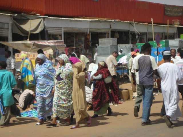 sudanesewomendresscolorful.jpg